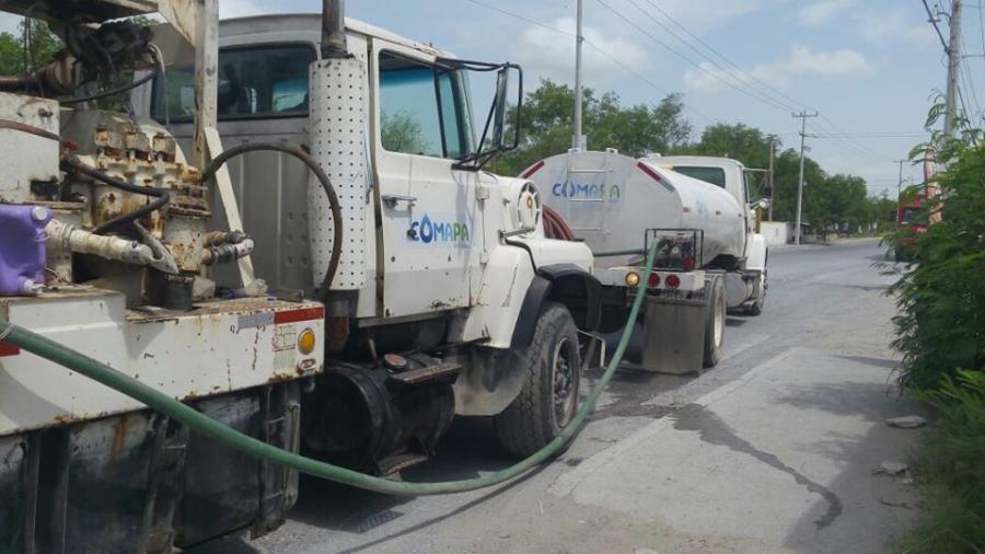 Comapa trabaja con equipo vactor