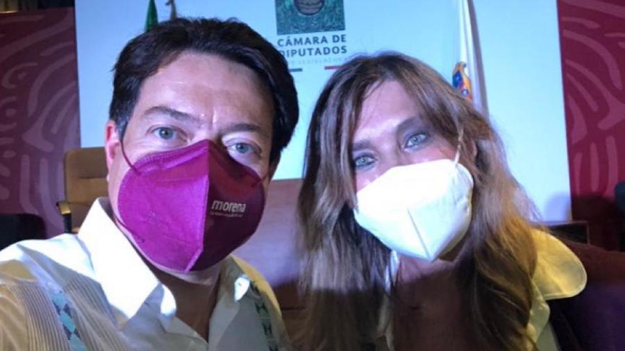 Acompañada de Mario Delgado, asiste Maki al informe del diputado federal Erasmo González Robledo