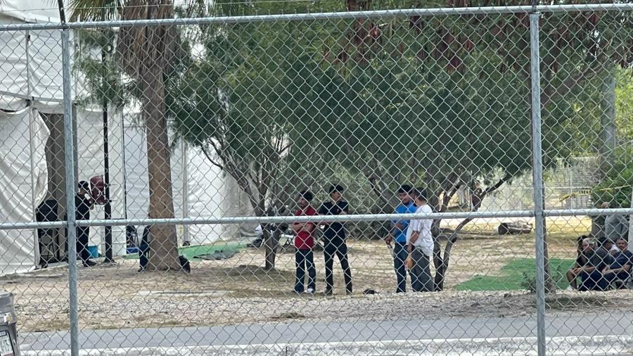 Aumenta presencia de repatriados en centro del Parque Cultural