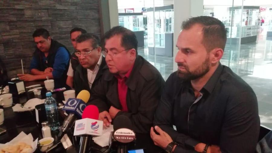 Teachers buscan reuni&oacute;n con Gobernador y secretario de Educaci&oacute;n