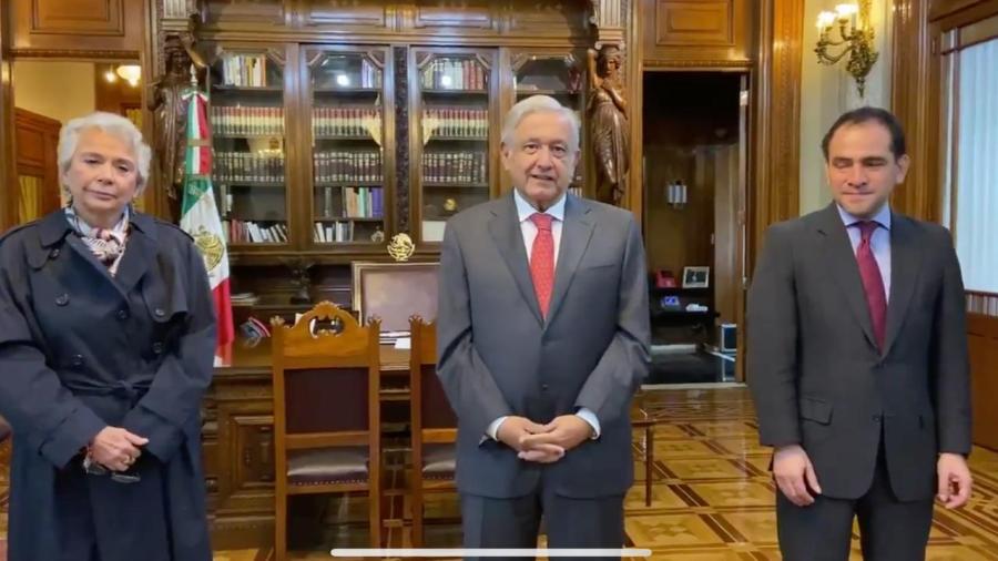 AMLO anuncia enroque entre SEGOB y Banco de Bienestar