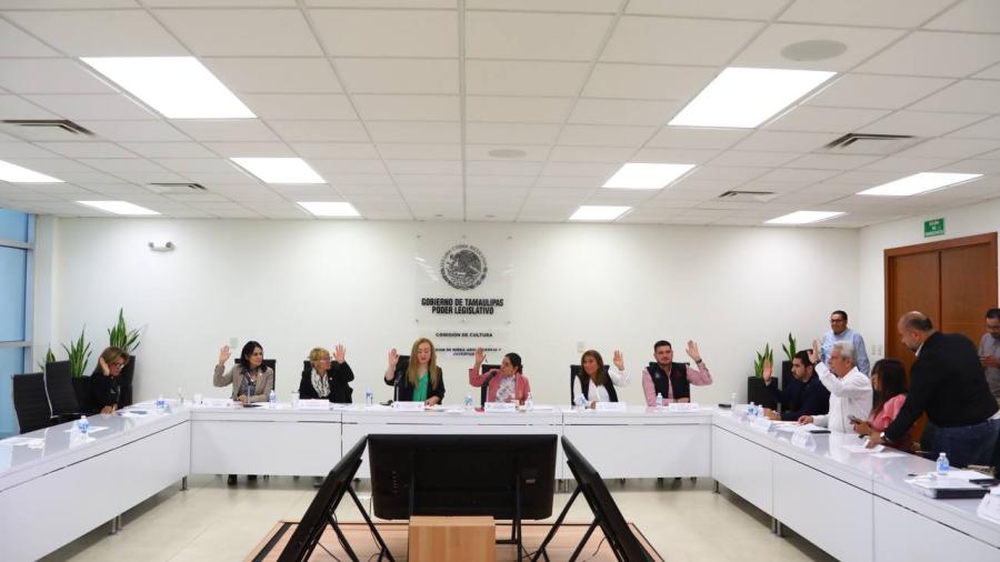 Avalan en Comisiones propuestas que fortalecen leyes en favor de la niñez