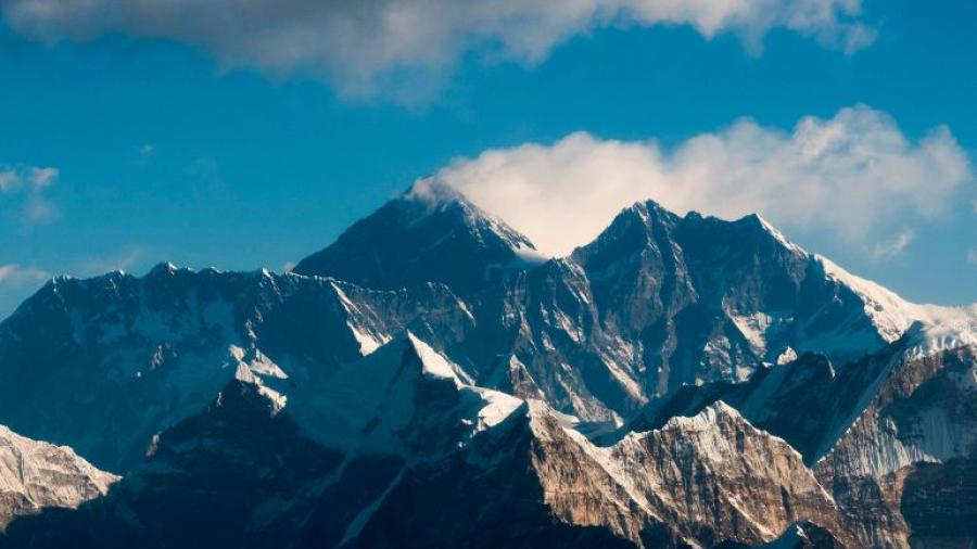 Tras cuatro meses cerrado por COVID-19  Nepal reabre el Everest 
