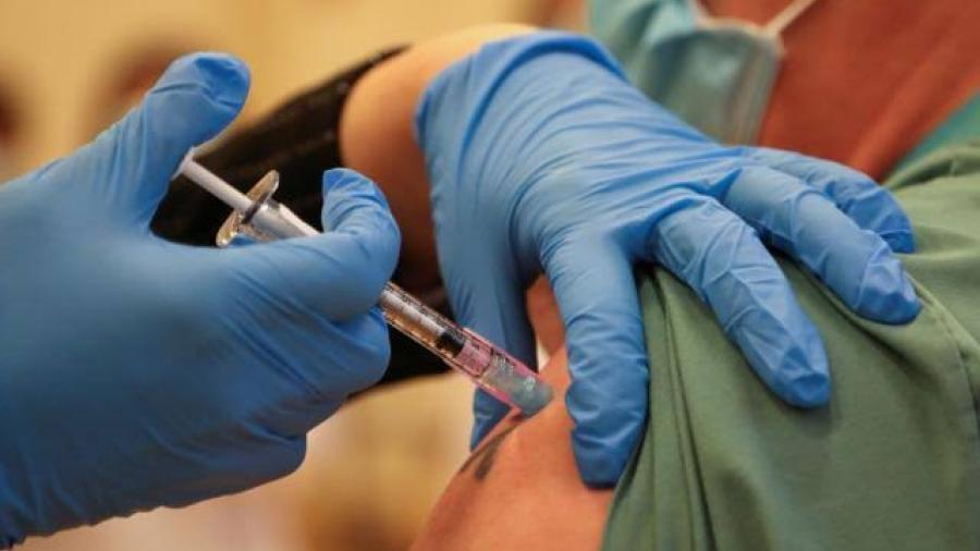Llegan más de 1.7 millones de vacunas contra el COVID-19 a Texas