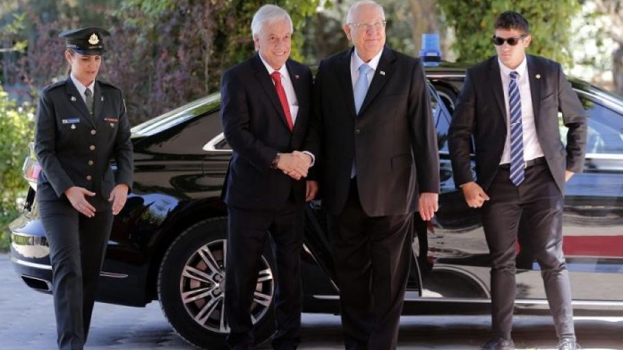 Piñera expresa a su homólogo israelí deseo de paz con los palestinos