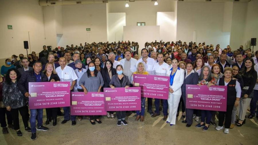 Apoya Gobierno de Carlos Peña Ortiz con Escuela Digna a la educación