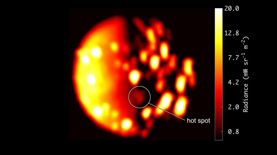 ¿Posible volcán en luna de Júpiter?