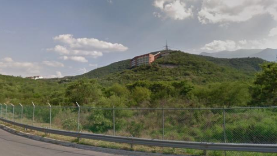 En investigaci&oacute;n por adquisici&oacute;n de arma del estudiante de Prepa Tec