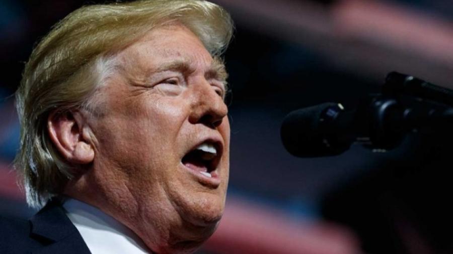 Trump arremete contra el New York Times y Washington Post