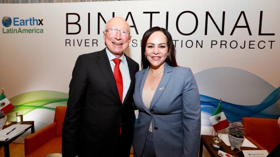 Impulsa embajador Ken Salazar y Alcaldes de ambos Laredo proyectos de Río Binacional 