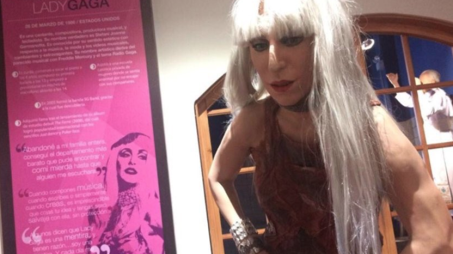 La estatua de Lady Gaga que se hizo viral
