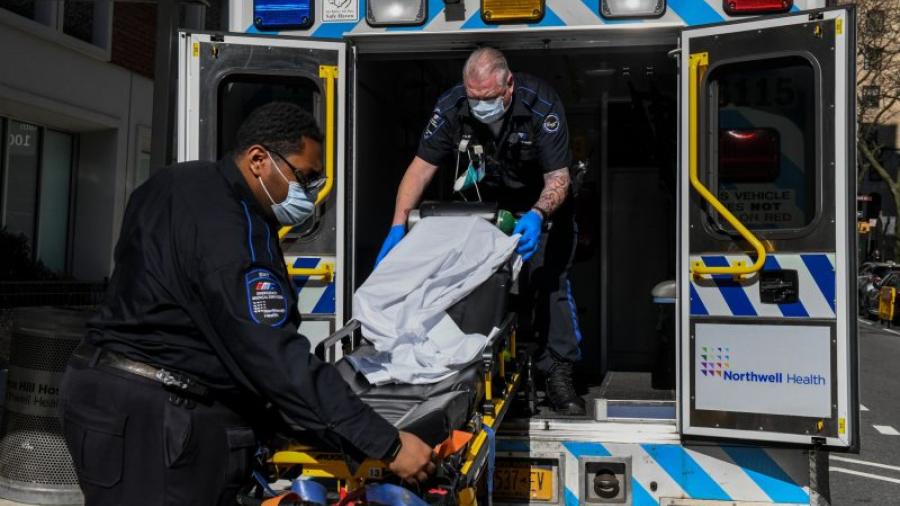 Estados Unidos registra mayor número de muertes desde mayo, más de 1,500 
