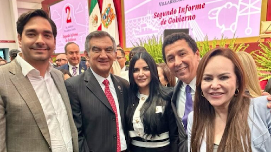 Acompañó Alcalde de Reynosa Carlos Peña Ortiz al Gobernador Américo Villarreal Anaya en su Segundo Informe de Gobierno