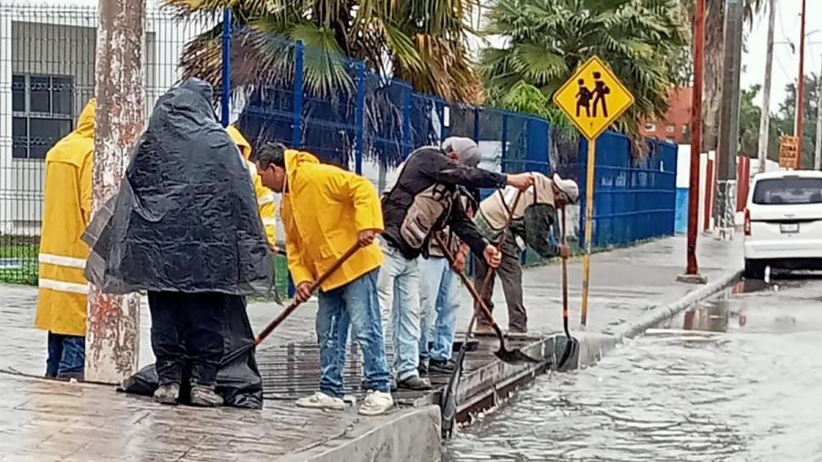 Dirigió Alcalde Carlos Peña Ortiz acciones de limpieza y desasolve en Reynosa