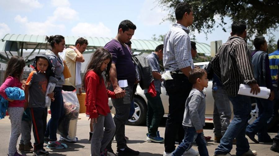 A horas de vencer plazo, reportan reunificación de más de 1,800 niños