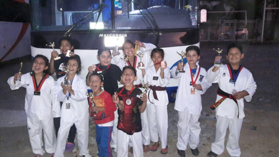 Tamaulipas suma 17 medallas en torneo de Tae kwon do