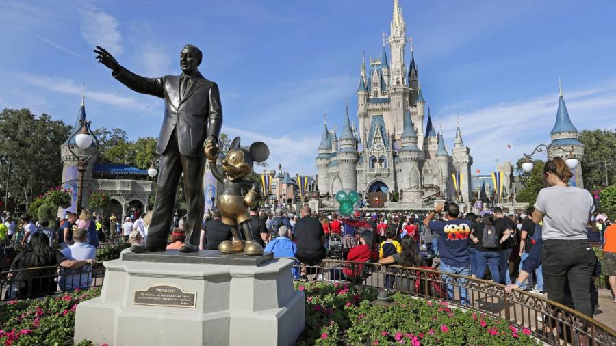 Disney World Florida reabre sus puertas a pesar de repunte en casos de coronavirus 
