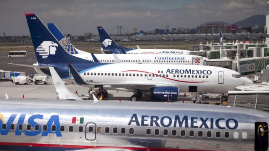  Aeroméxico solicita al Gobierno terminar contratos colectivos de pilotos y sobrecargos