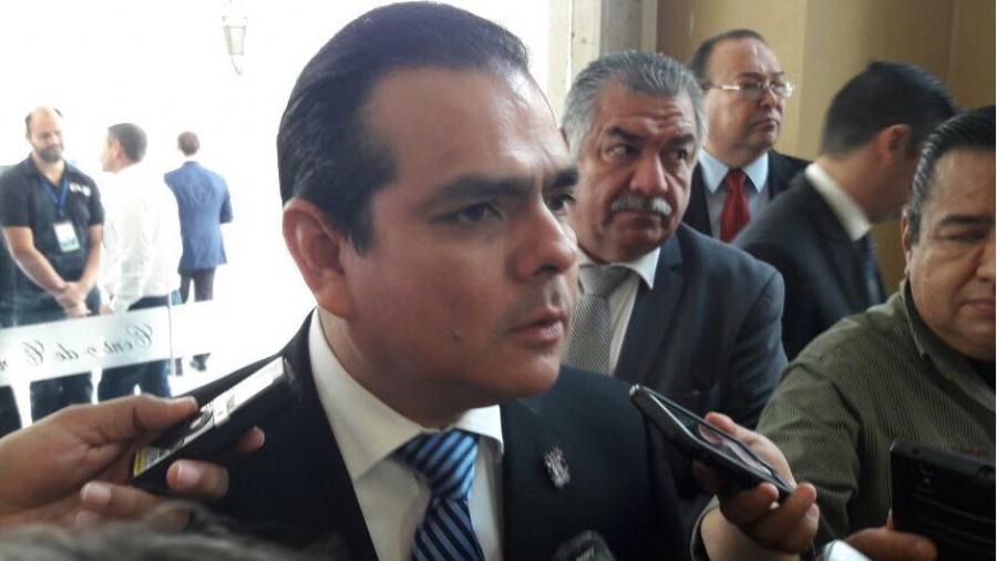 Aspira Enrique Rivas a la reelección