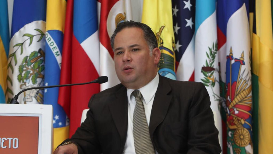 Santiago Nieto apelará a su destitución de la Fepade ante Senado