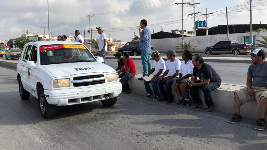 Analizan dar concesiones a taxistas de Matamoros 