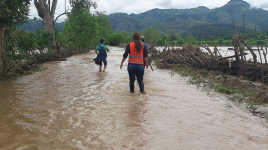Lluvias dejan más de mil afectados en Guatemala 