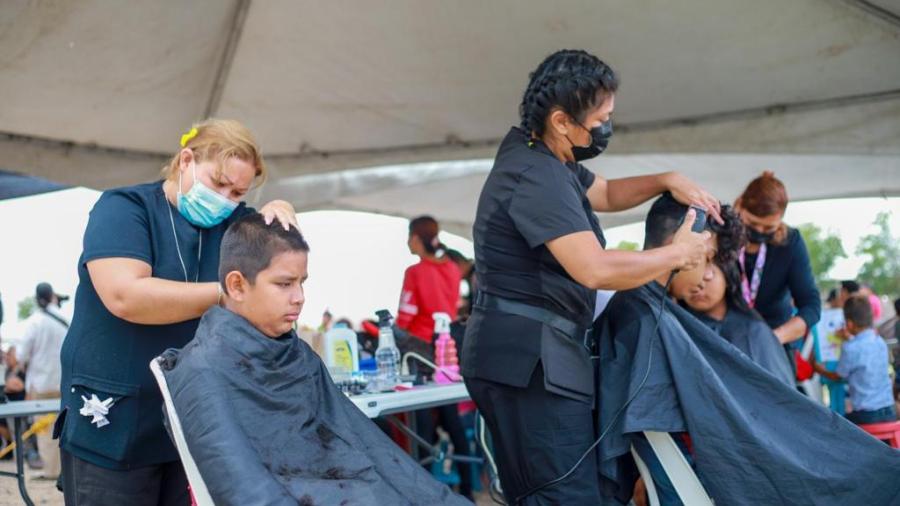 Beneficia Ayuntamiento y DIF Reynosa a familias de Valle Soleado