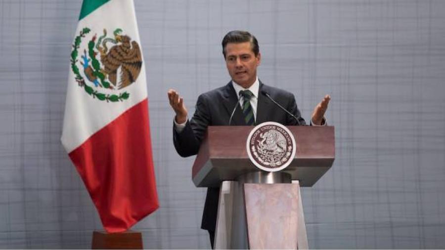 Convocan a conferencia en Los Pinos; anunciar&iacute;an renuncia de Meade