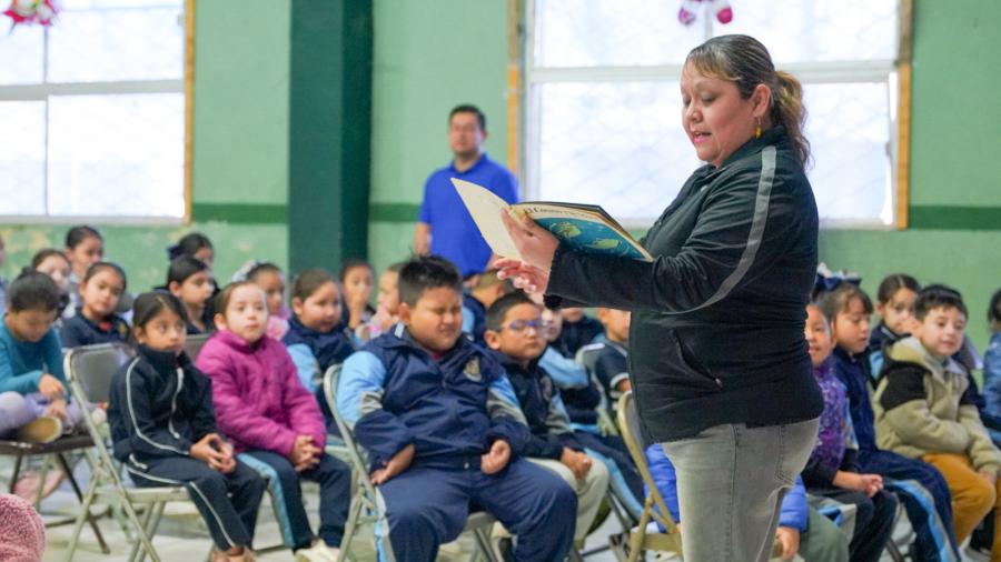 Biblioteca Itinerante llega a la  Escuela Primaria ‘Cosme Pérez’ en Nuevo Laredo