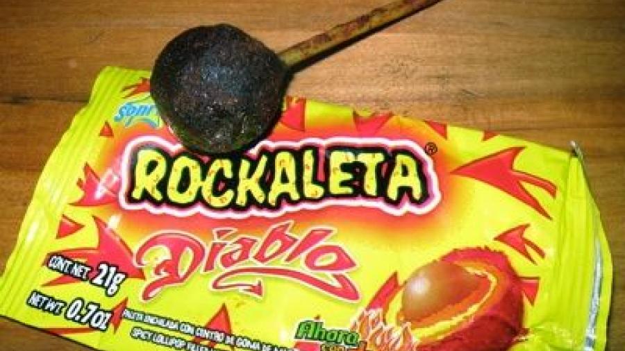 Detectan altos niveles de plomo en dulces de consumo mexicano