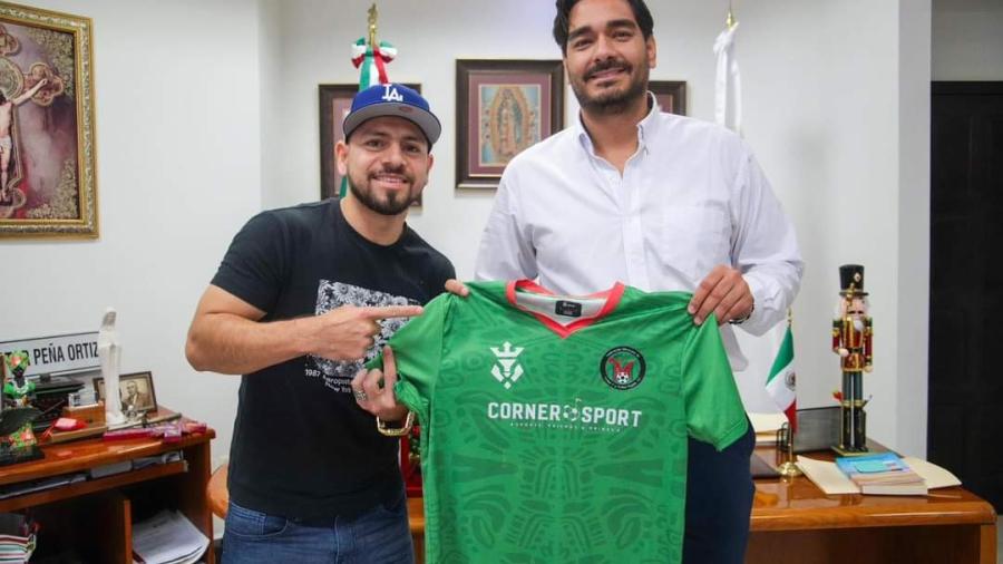 Felicitó Alcalde Carlos Peña Ortíz al futbolista reynosense Carlos “Poper” Hernández