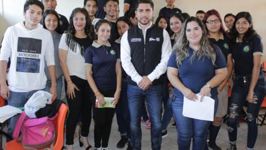 Ofrece Gobierno de Tamaulipas pl&aacute;tica sobre la importancia del uso de m&eacute;todos anticonceptivos