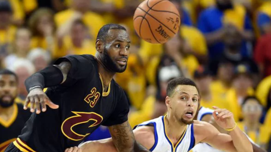 Warrios vence 113-91 a Cleveland