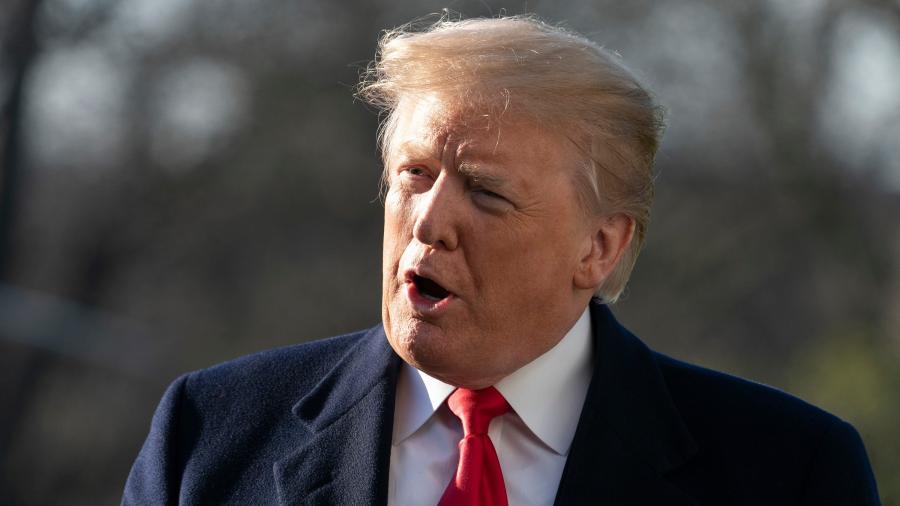 Trump arremete contra congresista demócrata