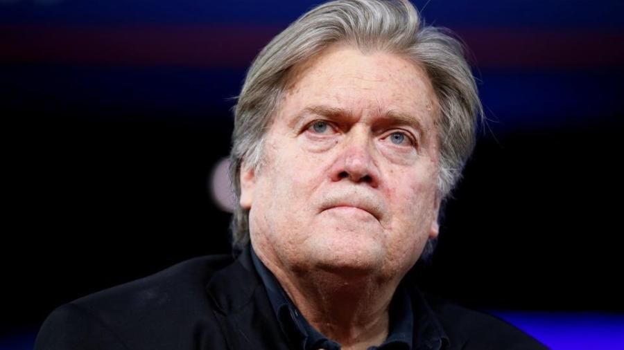 Renuncia Steve Bannon el controversial asesor de Trump 