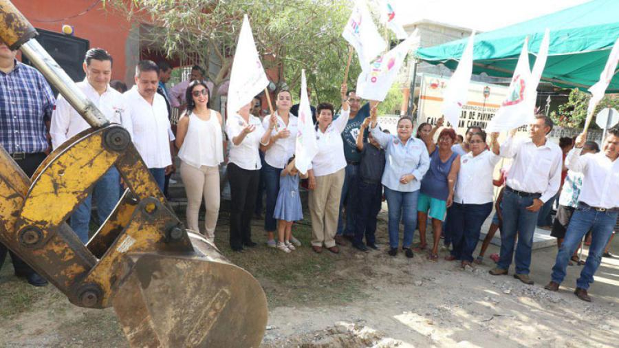 Inicia obras de pavimentaci&oacute;n en los sectores Villahermosa y Chapultepec