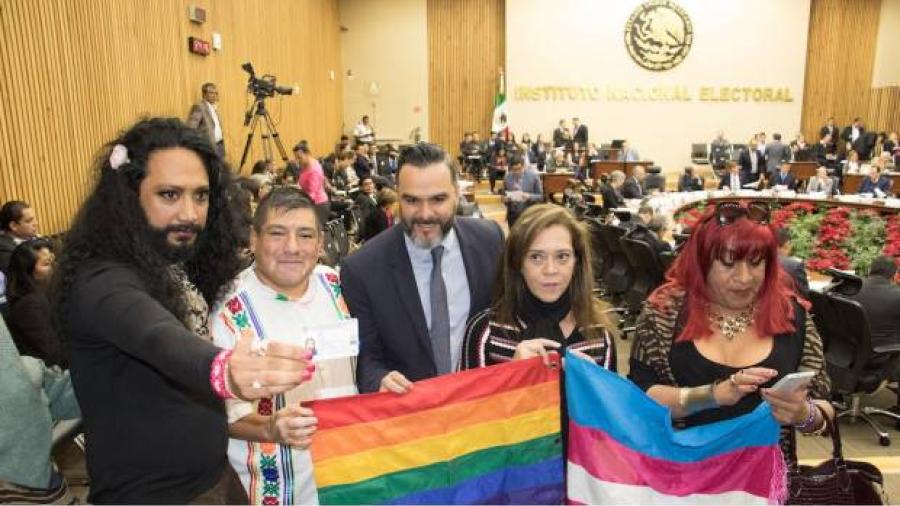 INE avalar&aacute; voto a personas trans para 2018