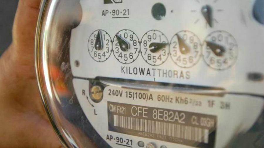 Bajan tarifas de electricidad doméstica en mayo