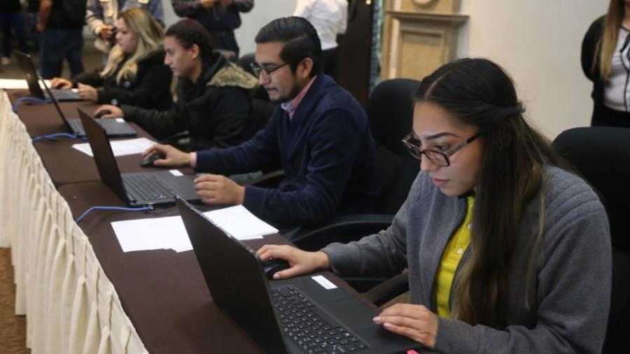 AVISO IMPORTANTE A los beneficiarios de Becas en Reynosa 