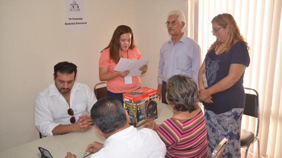 Llevan a cabo los 22 consejos distritales primer simulacro sobre jornada electoral