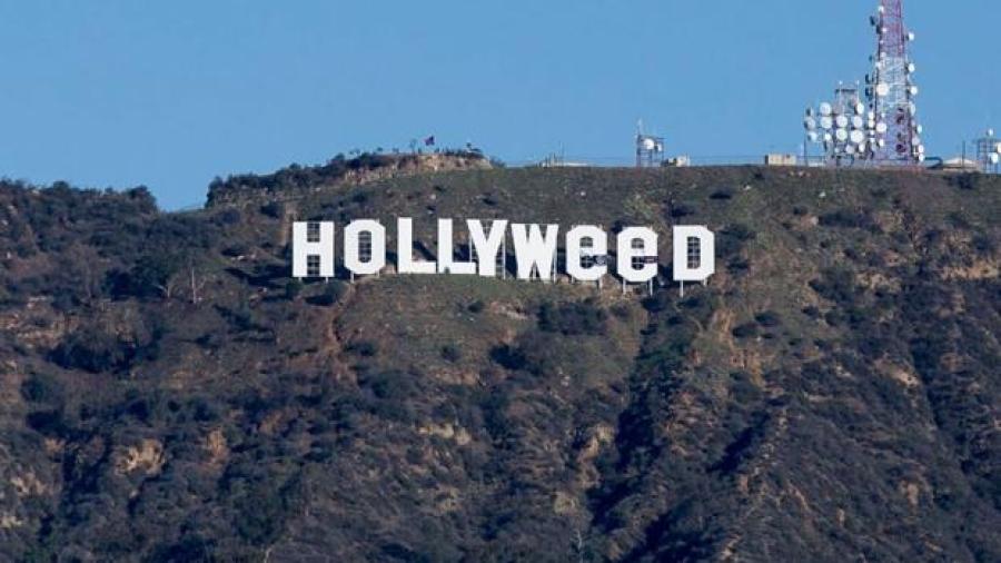 Modifican el tradiconal letrero de Hollywood