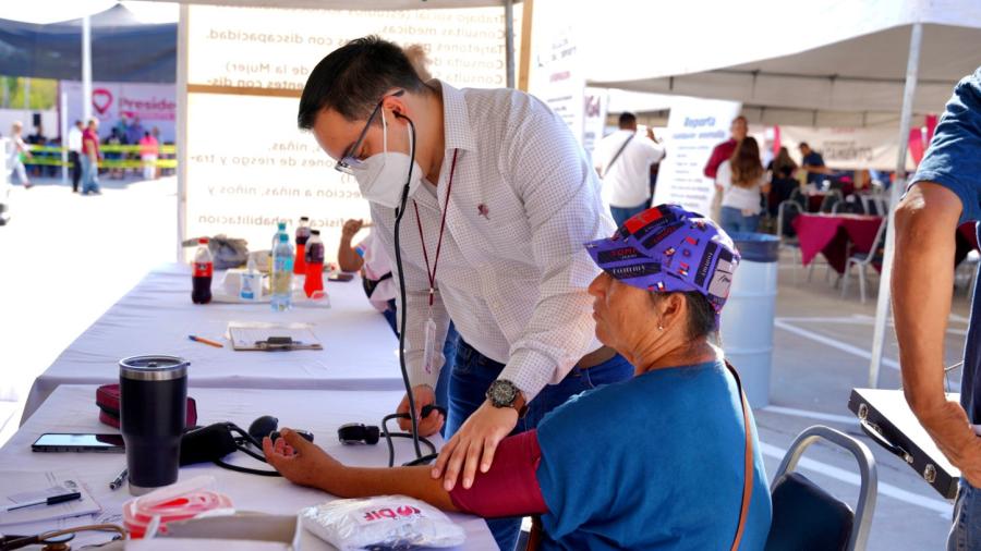 Llega el programa ‘Presidencia Cerquita de Ti’ a Valles de Anáhuac con campaña de vacunación gratuita para mascotas