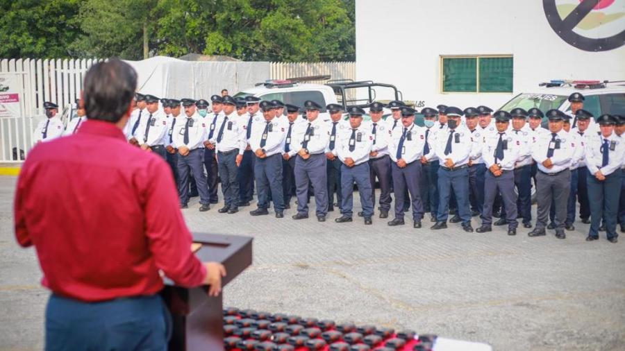 Entregan equipos tecnológicos a Tránsito y Vialidad 