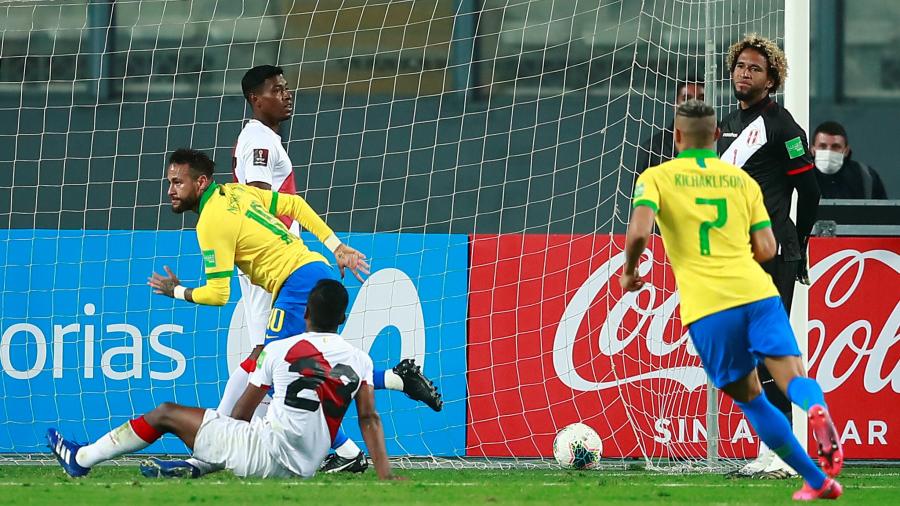 Brasil gana con un Hat-trick de Neymar