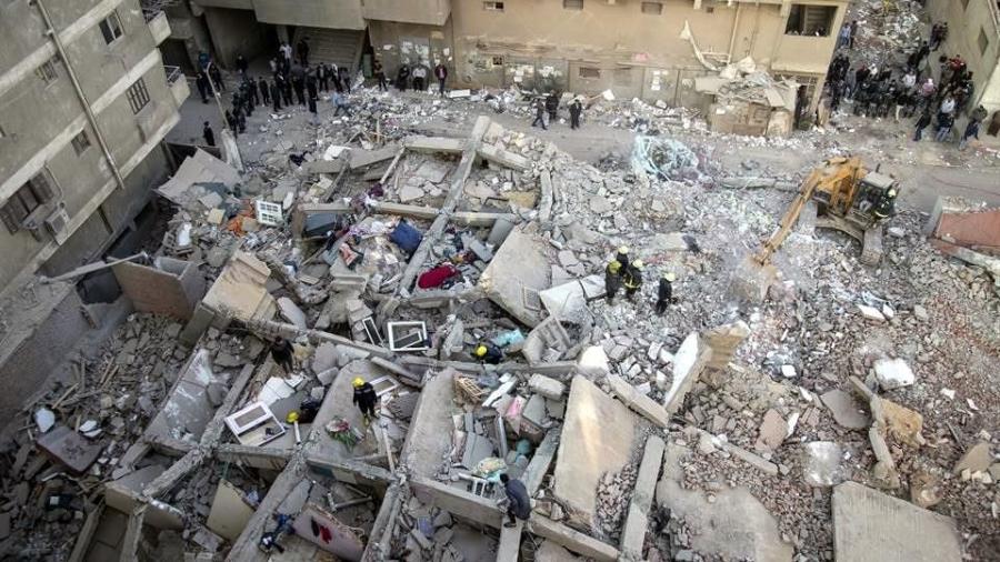 Desplome de edificio deja 6 muertos y 27 lesionados en Egipto