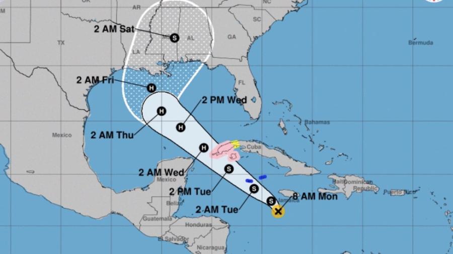 Alerta NHC por formación en el Caribe de la tormenta Tropical “Delta” con dirección al Golfo de México