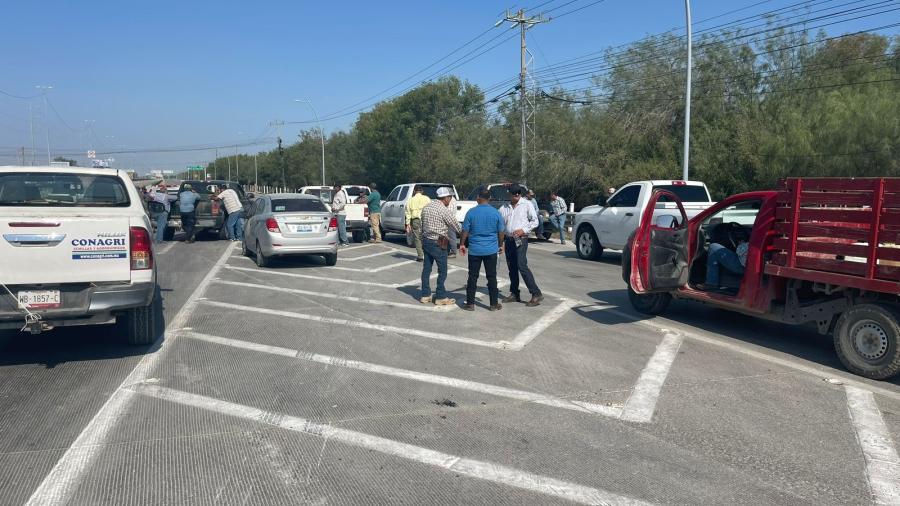 Se retiran bloqueos campesinos y garantizan libre tránsito