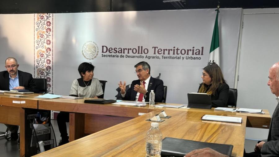 Acuerdan gobernador y Sedatu fortalecer regularización de tenencia de la tierra