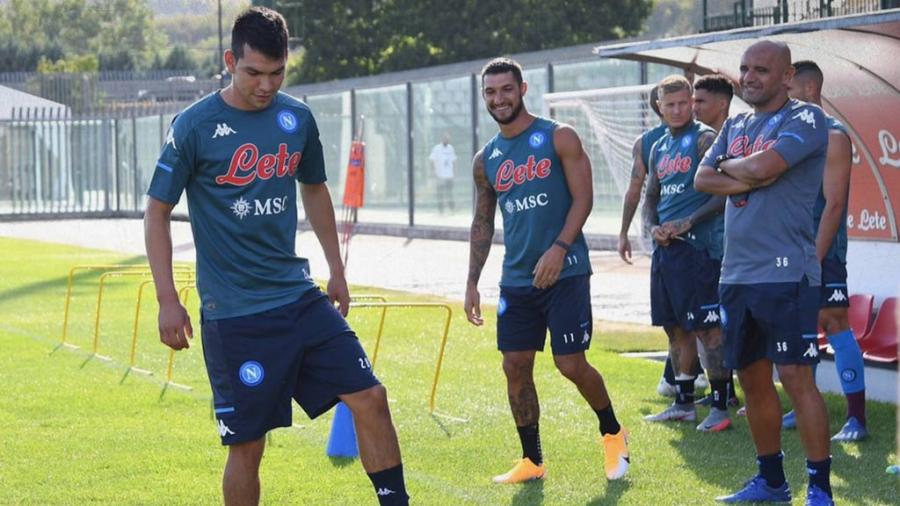 ''Chucky'' Lozano se queda en el Napoli