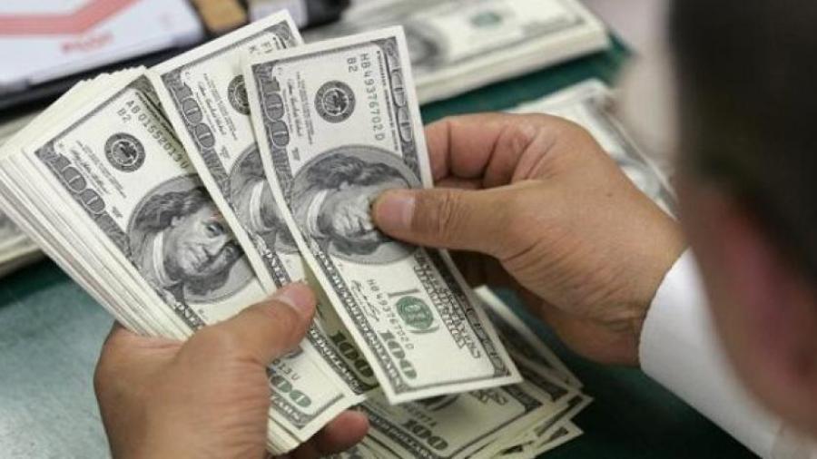 Casas de cambio venden dólar en $17.80 pesos en promedio